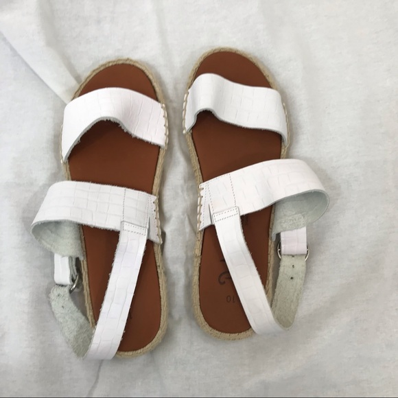 NWOT Dalsom white leather sandals espadrille 10 - Picture 6 of 11